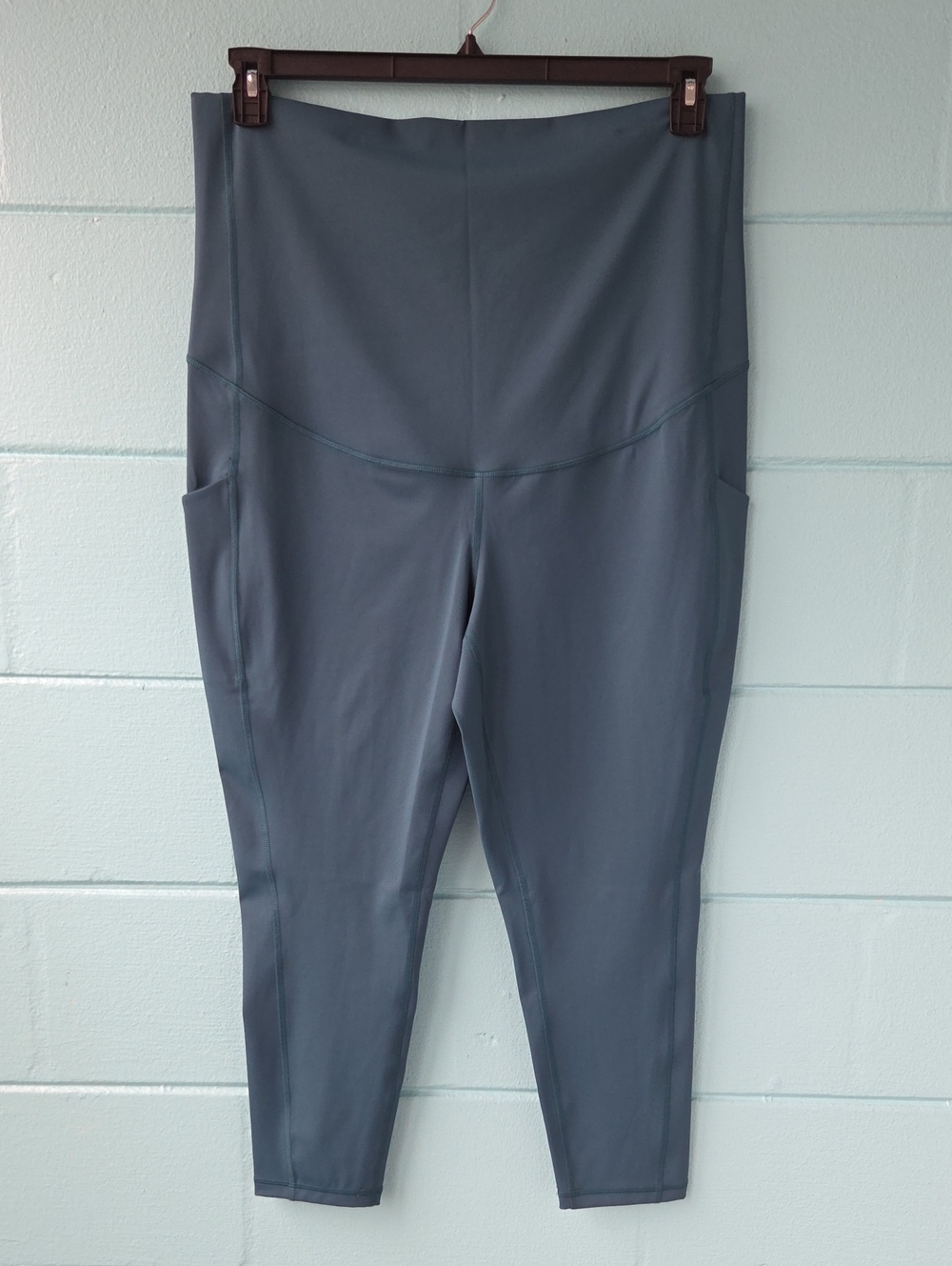 NWT "TEK GEAR" 7/8 Legging Maternity Gear Woman's Size 2X-Maternity - Picture 2 of 5